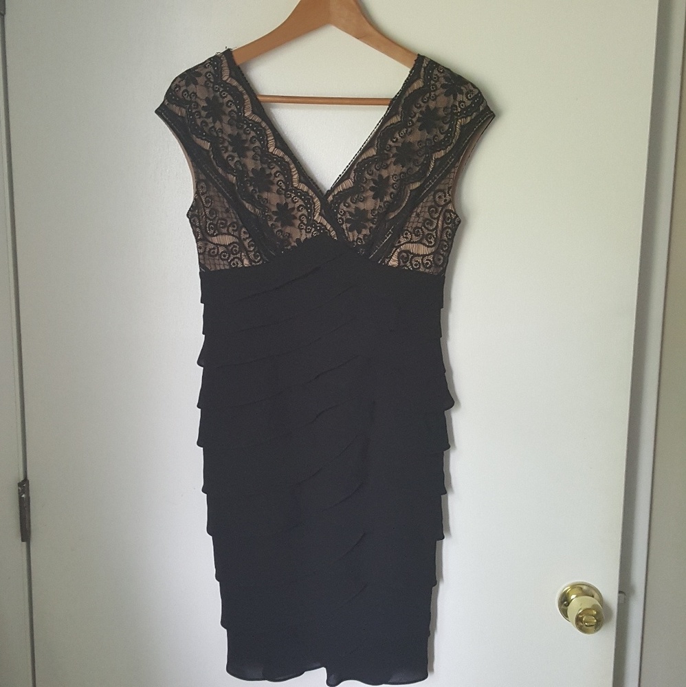 Adrianna Papell Black Dress